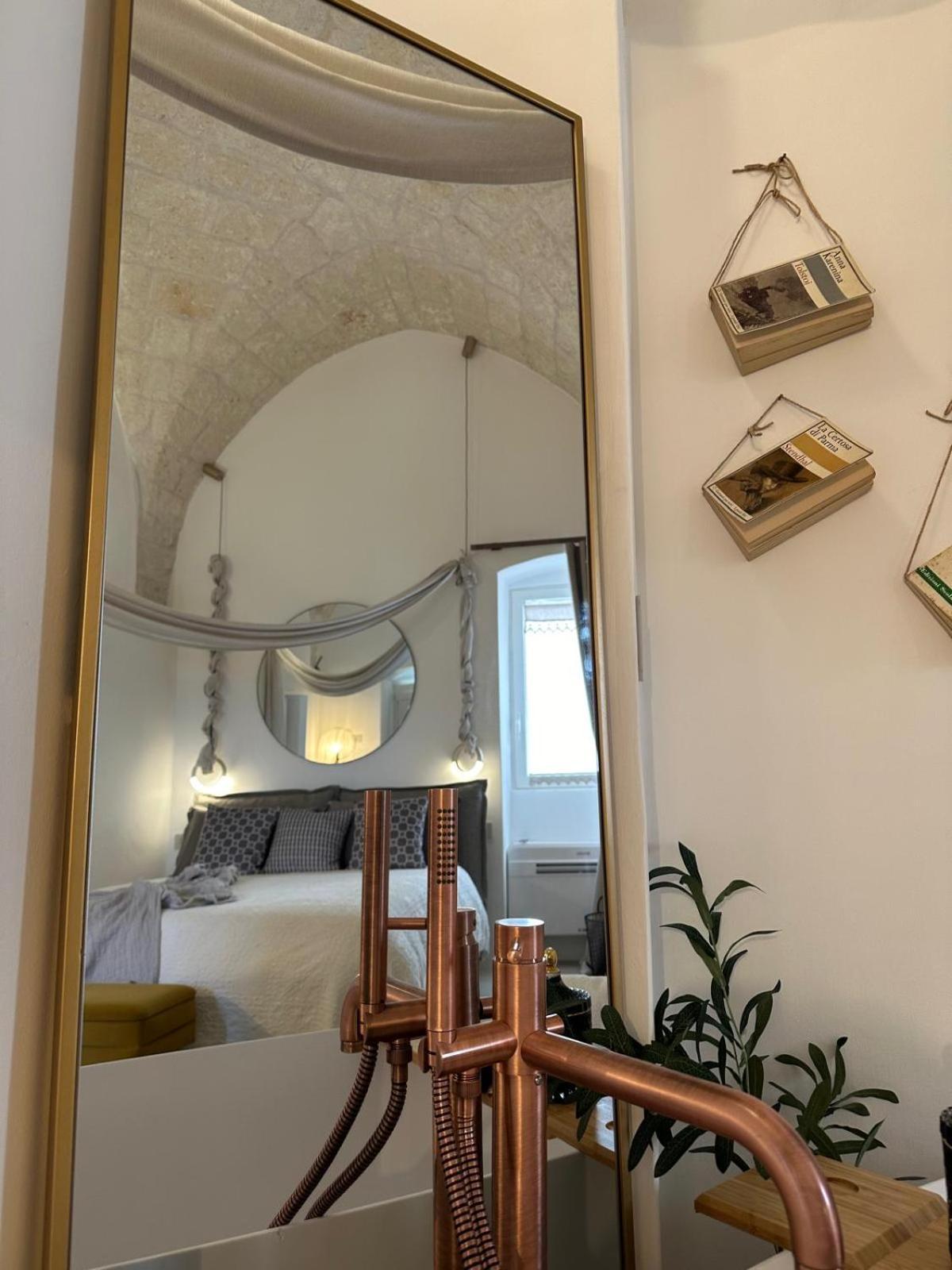 Suite Sami Charming Home Остуни Екстериор снимка
